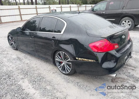 2013 Infiniti G37 Journey z USA, uszkodzony, nr VIN JN1CV6APXDM711395